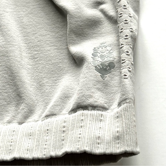 🍂NWOT Free People Movement Good Karma Micro Shorts. Gray. Size: XL - Picture 3 of 6